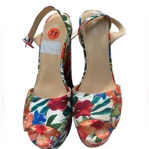 GUESS Women  Ankle Strap Cork Wedge Sandals Size US 11 Floral Multicolores